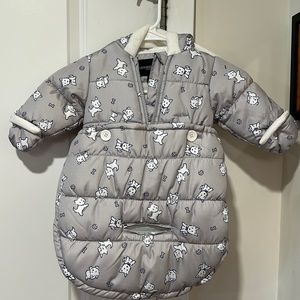 London Fog baby bunting! 0-6 months. Worn once!